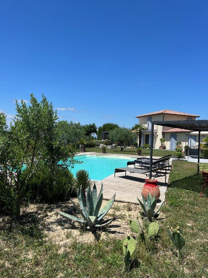 Gite Crest, Avec Terrasse Et Piscine. Kültér fotó